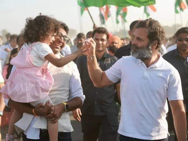 राहुल गांधी की भारत जोड़ो यात्रा ने 2300 किलोमीटर का सफर तय किया और दिल्ली की ओर बढ़ रही