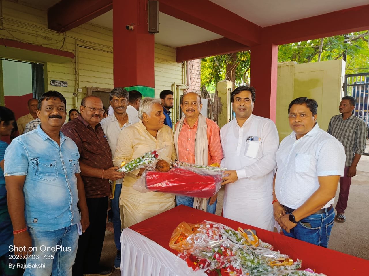 विधायक,महापौर एवं आयुक्त ने कार्यपालन अभियंता सुशील बाबर सहित 14 कर्मचारियों की सेवानिवृत्ति पर दी विदाई