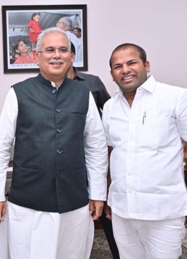 ऋषभ जैन मिले मुख्यमंत्री से, जन्मदिन की दी बधाई