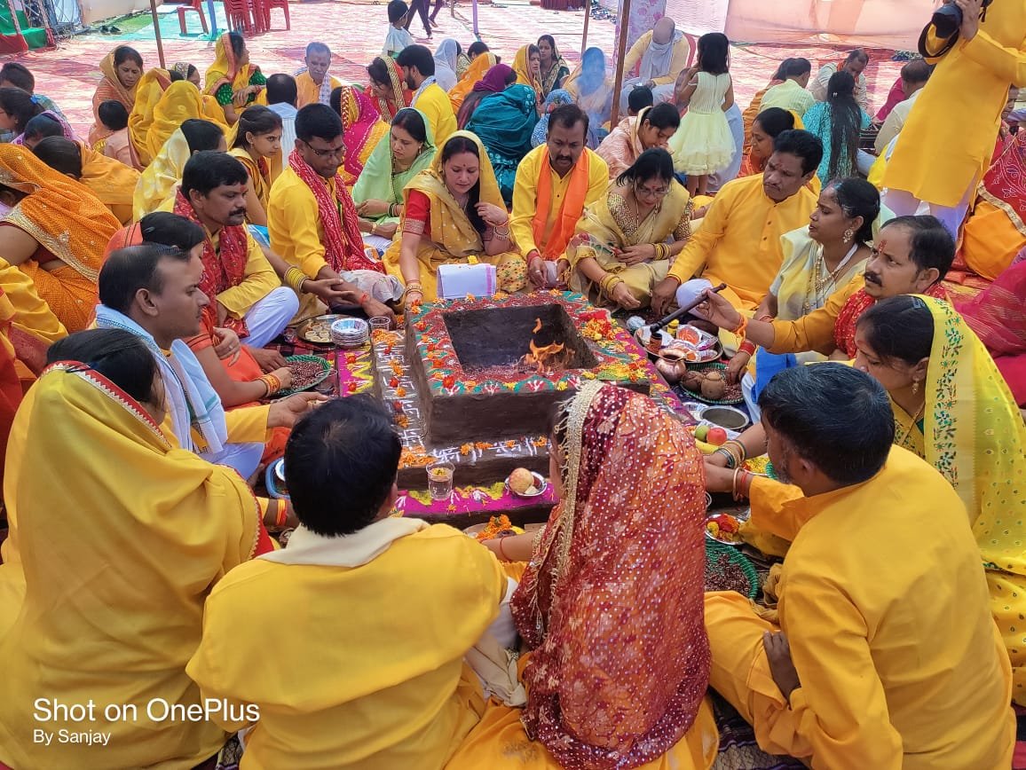विराट नगर में हुआ विराट हवन पूजन, जन जागरण दुर्गोत्सव समिति का था ये आयोजन, कन्या पूजन के साथ हुआ महा भंडारा, नौ दिनों में हुए अनेक कार्यक्रम