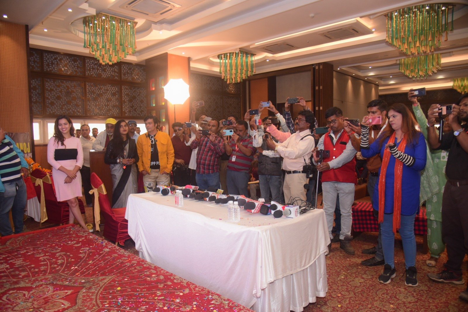 छालीवुड की सबसे बड़ी फिल्म 9 फ़रवरी 2024 को आने को तैयार, मनोज राजपूत ने कहा कि वह दक्षिण फिल्म उद्योग से अनुभव लेकर बनाई है फिल्म