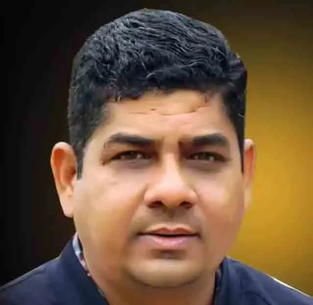 महिलाओं को सिर्फ वोट बैंक समझकर उनकी भावनाओं से खेल रही है भाजपा : आशीष वर्मा