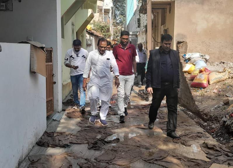 महापौर निरीक्षण के दौरान कहा निर्माण कार्य की गुणवत्ता से किसी भी सूरत में समझौता बर्दाश्त नही