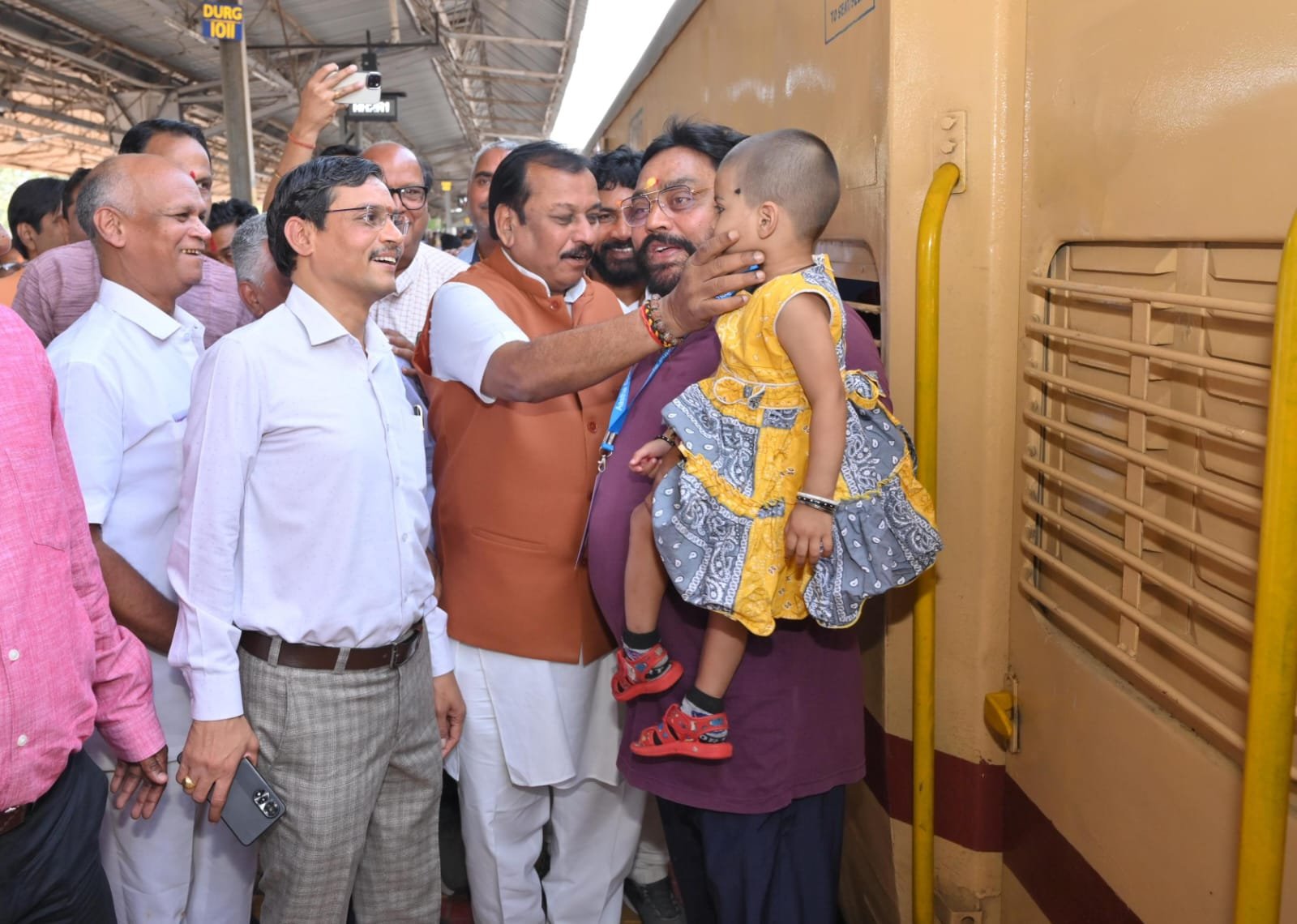 अयोध्या राम मंदिर दर्शन के लिए श्रद्धालुगण का उत्साह देखकर सबका मन आनंदित : विजय बघेल