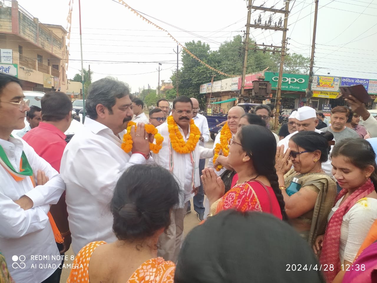 मोदी सरकार ने उद्योपतियों का 16 लाख करोड़ रुपए का कर्जा माफ किया, दुर्ग के सांसद 5 साल तक कहां थे, दुर्ग की जनता को बताएं : राजेंद्र साहू