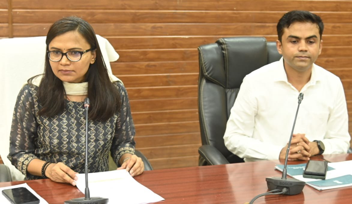 4 को मतगणना, मोबाइल फोन और स्मार्ट वॉच ले जाने पर प्रतिबंध