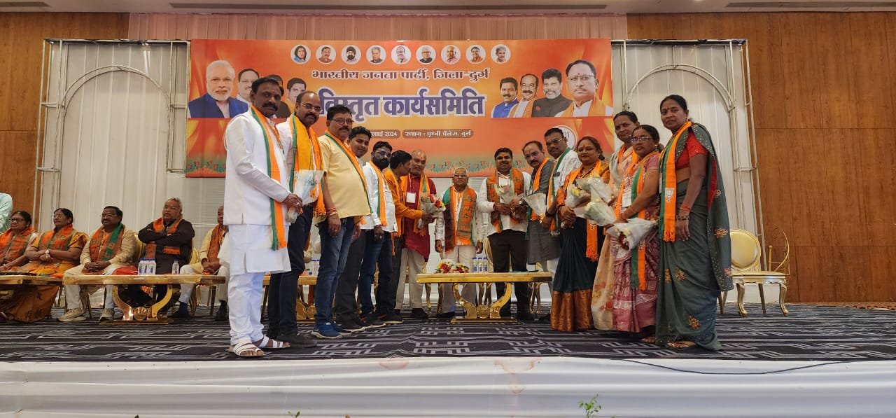 विधानसभा और लोकसभा के बाद भाजपा ने अब निकाय और पंचायत चुनाव जीतने ठोकी ताल