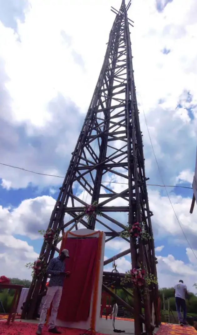कठिया बेमेतरा में दुनिया का सबसे ऊंचा बांस का टावर, वजन 7400 किलो, एफिल टॉवर की तरह डिजाइन किया गया