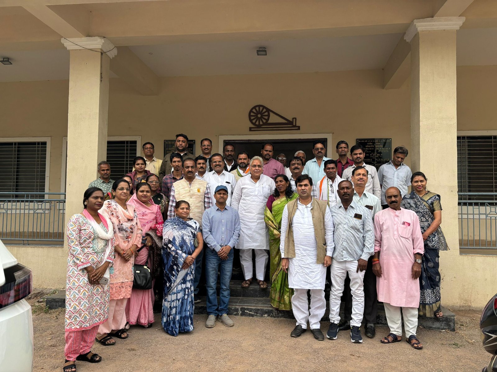 मध्य ब्लॉक कांग्रेस कमेटी के चुनावी बैठक में निगम चुनाव की तैयारी, वोरा ने कार्यकर्ताओं में भरा जोश