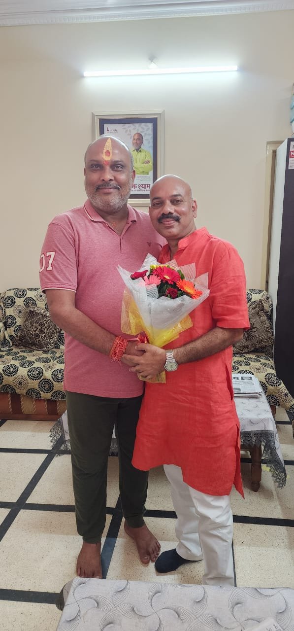 दुर्ग ग्रामीण विधायक ललित चंद्राकर ने नवनिर्वाचित अध्यक्ष सुरेंद्र कौशिक को दी बधाई, संगठन की मजबूती के लिए काम करने की नसीहत