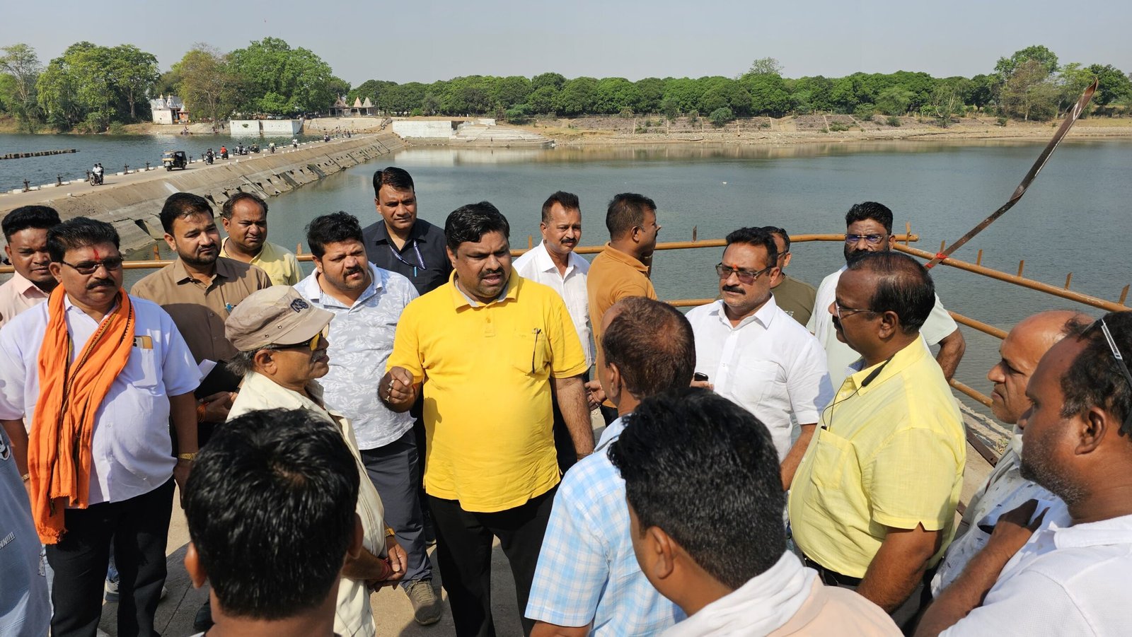 शिवनाथ नदी तट पर रिटर्निंग वाल, सस्पेंशन ब्रिज, पाथवे निर्माण, गार्डन निर्माण होगा