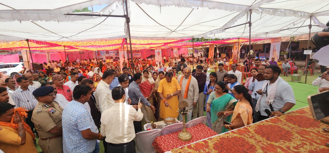 गांव-गांव में सुशासन का संदेश: मुख्यमंत्री विष्णु देव साय करेंगे जनता से सीधा संवाद, मिलेगा आमजन को योजनाओं का लाभ