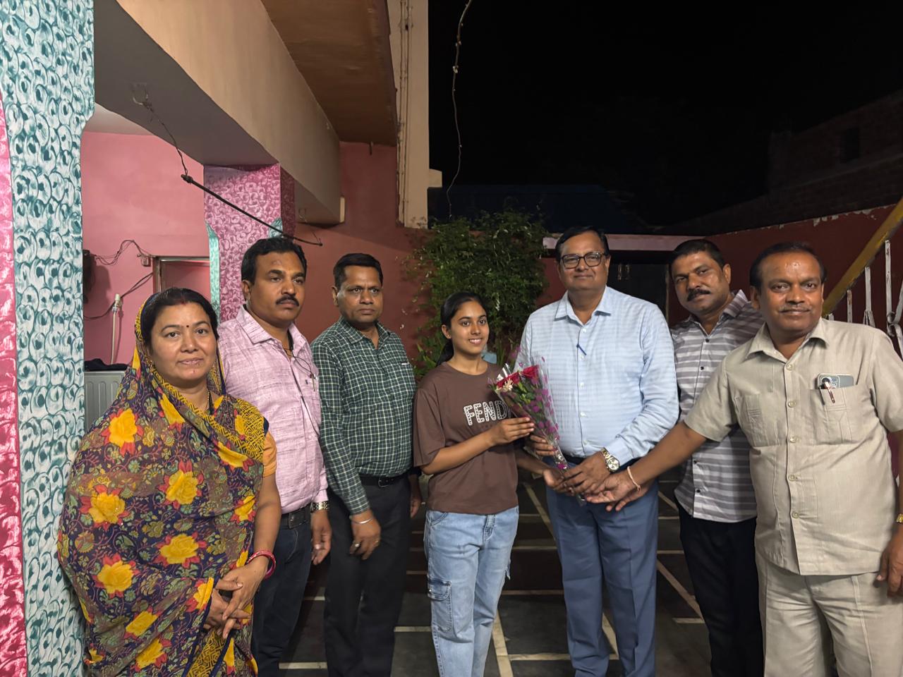 बेमेतरा जिले से 12वीं के दो छात्रों और दसवीं में चार छात्र टॉप 10 में