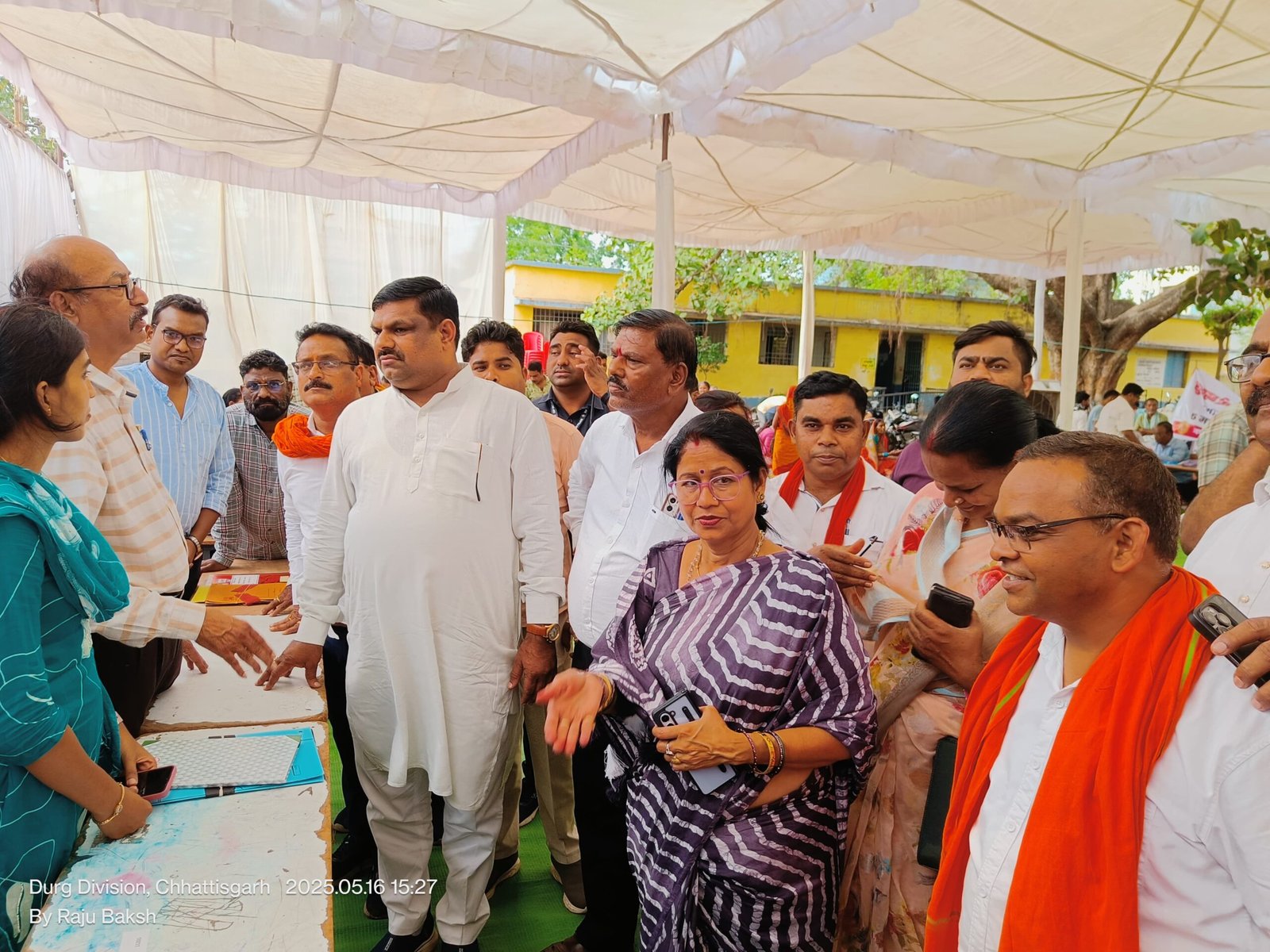 समाधान शिविर:जनसमस्याओं का हुआ निराकरण जनकल्याणकारी योजनाओं की दी जानकारी,विधायक व महापौर ने शिविर का लिया जायजा