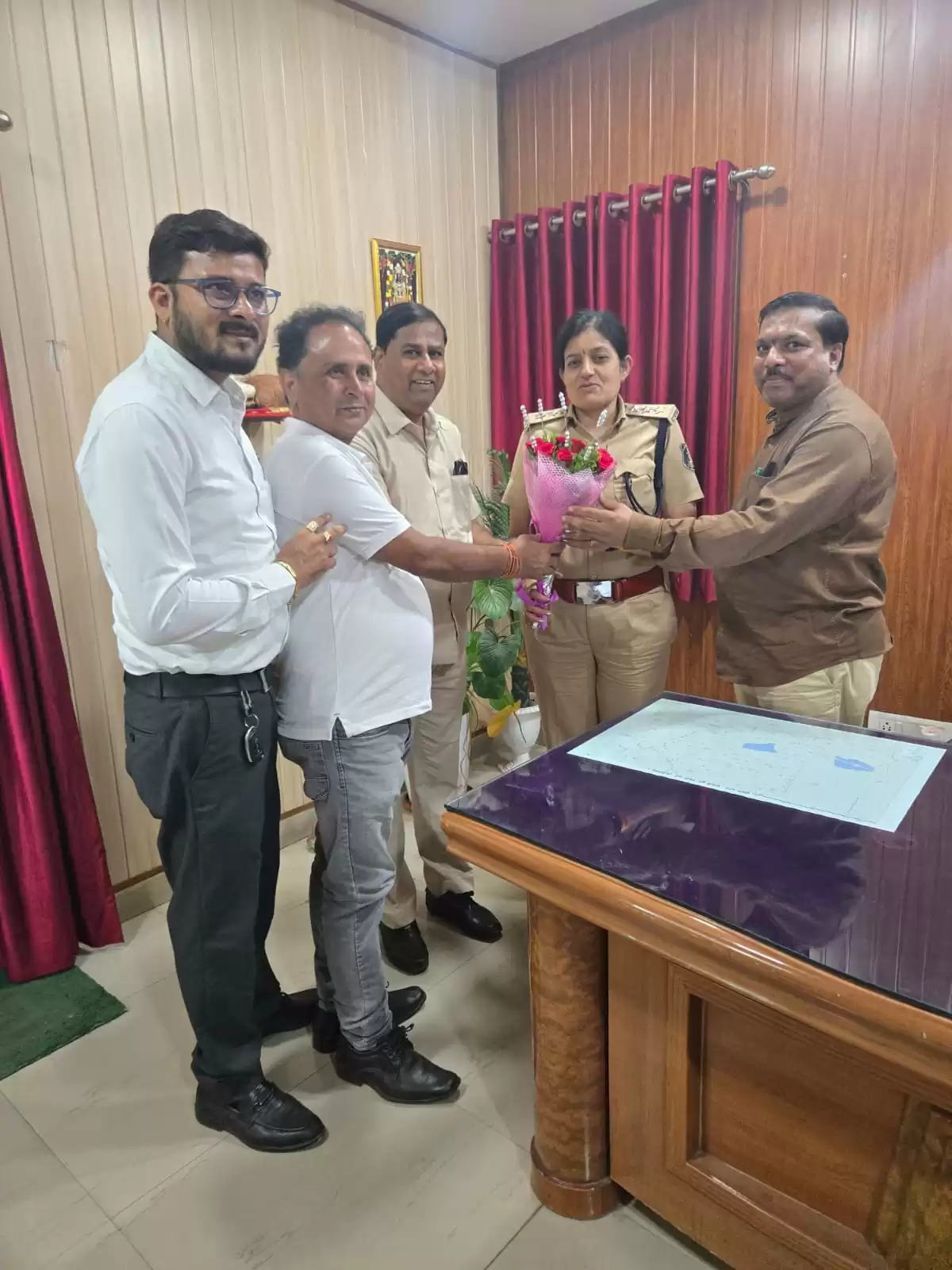 चैंबर ने प्रमोशन के बाद डीएसपी बने अफसरों को किया सम्मानित