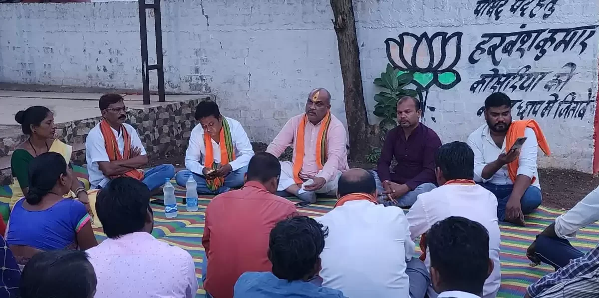 संकल्प से सिद्धि कार्यक्रम में सम्मिलित हुए दुर्ग ग्रामीण विधायक ललित चंद्राकर