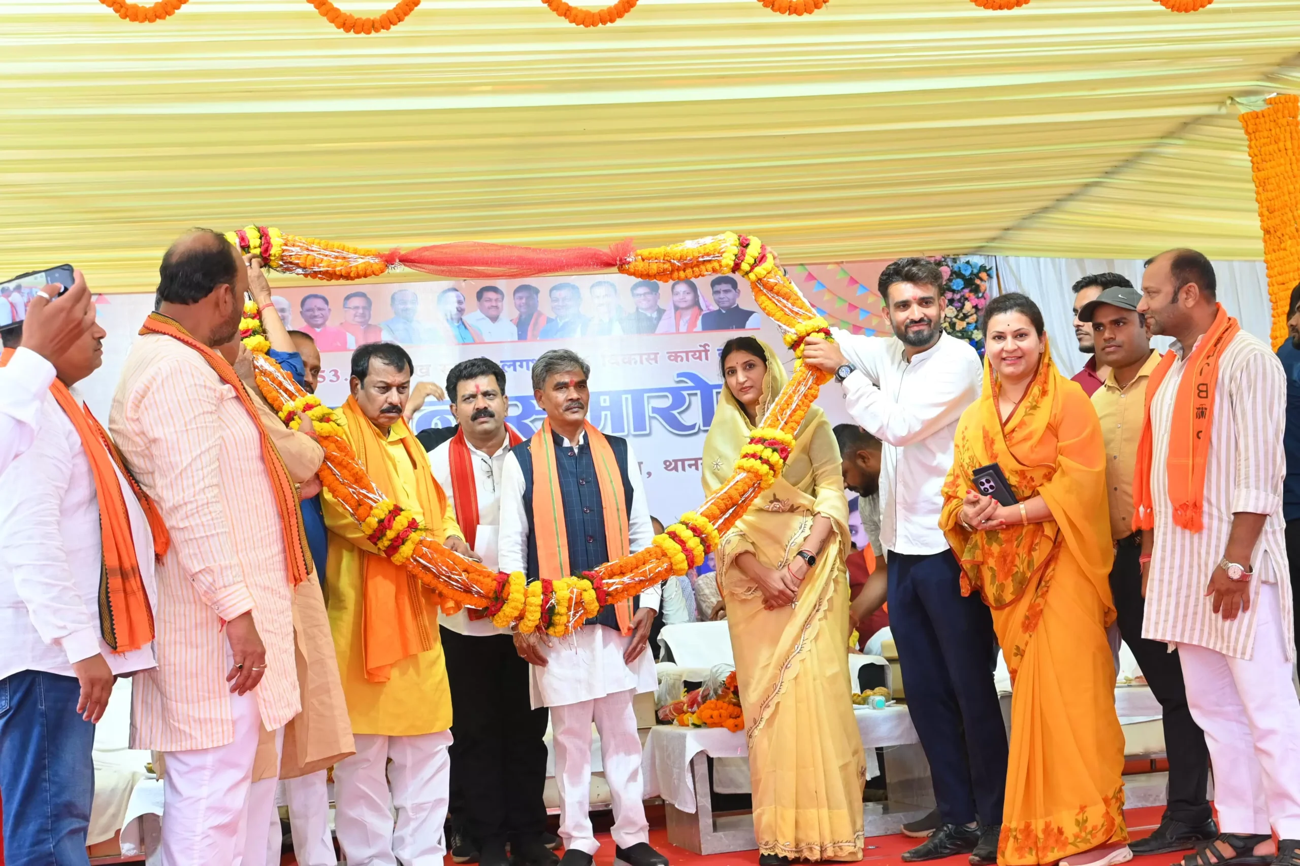 उपमुख्यमंत्री विजय शर्मा का बेमेतरा दौरा, थानखम्हरिया में लगभग 7 करोड़ के विकास कार्यों का शिलान्यास