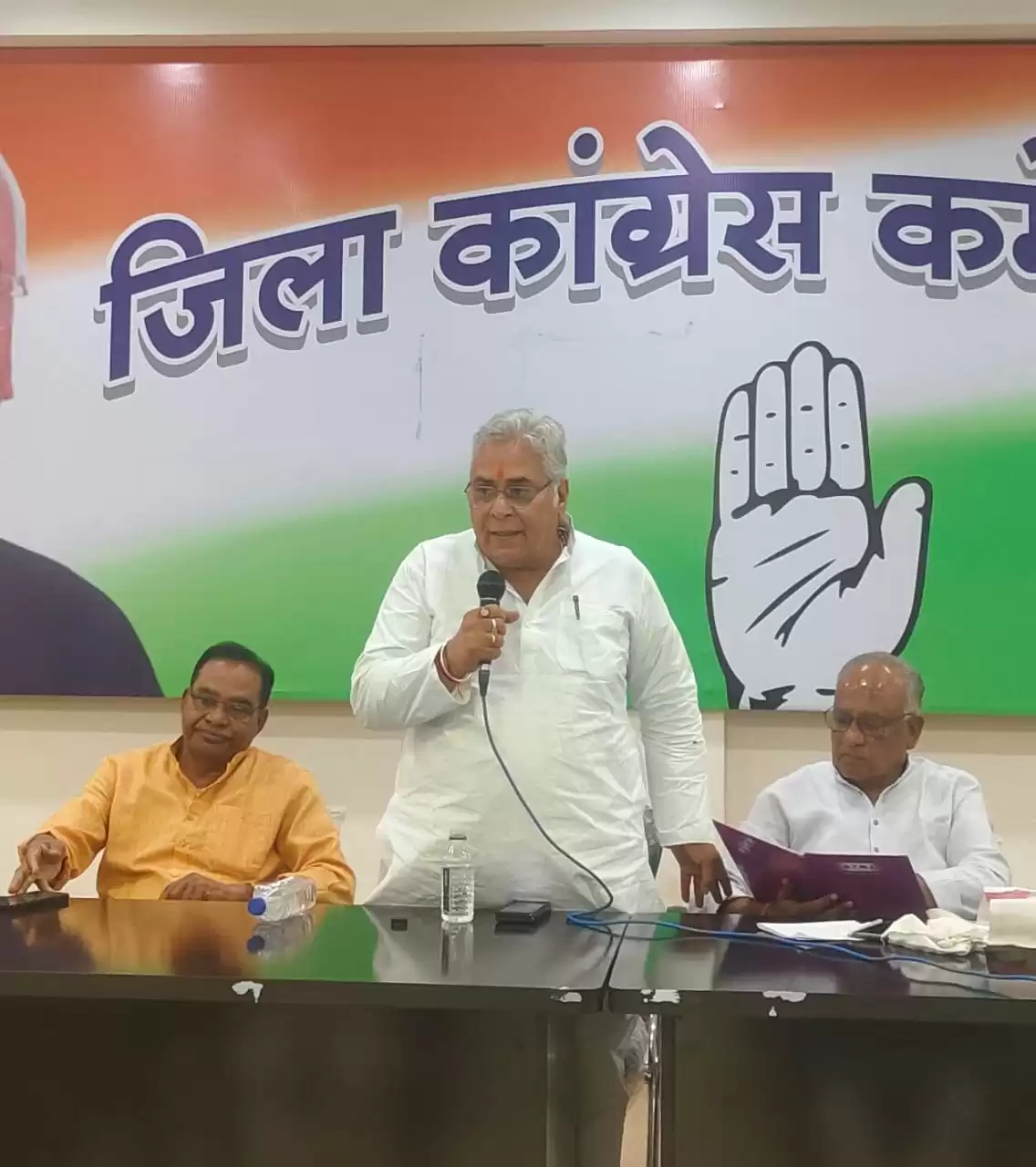 अरुण वोरा का सरकार पर तीखा हमला: महंगे बिजली बिल ने की जनता की जेब खाली, पड़ा भारी आर्थिक झटका