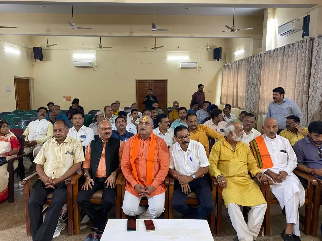 डॉ श्यामा प्रसाद मुखर्जी का जयंती पर भाजपा जनो ने अपनी भावभीनी श्रद्धांजलि अर्पित की