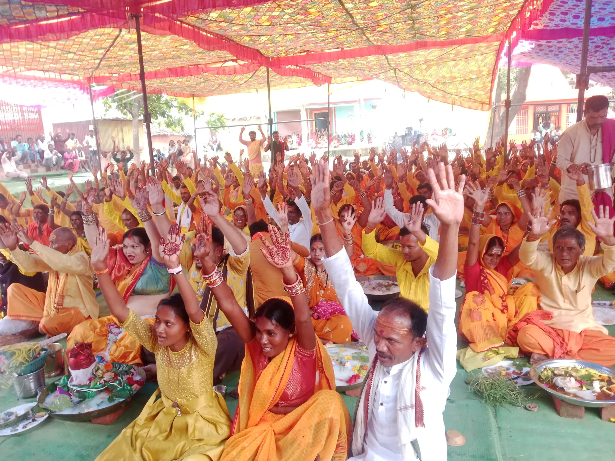 51 जोड़ों ने किया रुद्राभिषेक, भोले बाबा से मांगा मनोकामना पूर्ति का आशीर्वाद