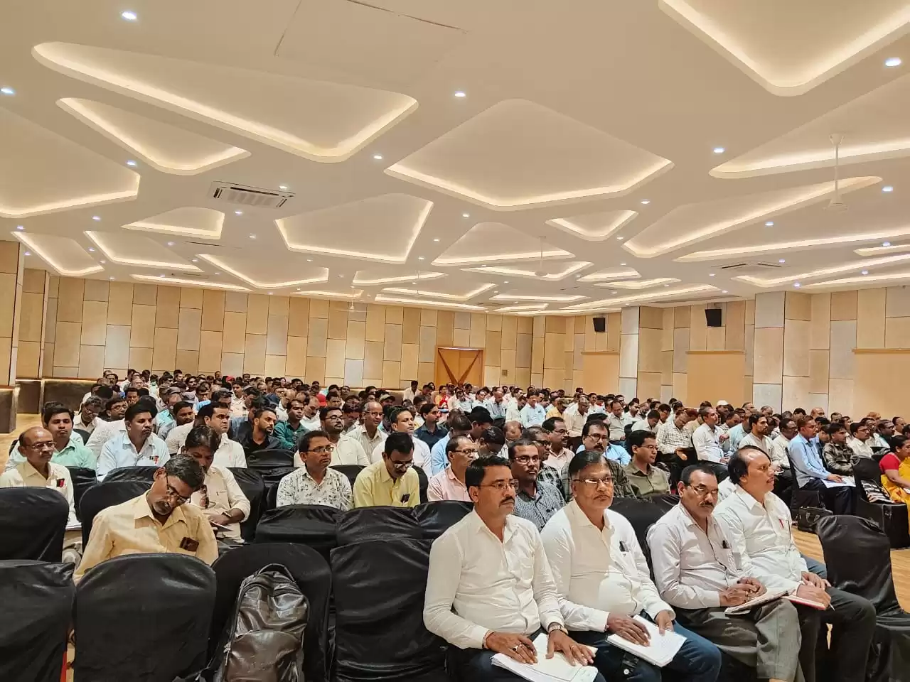 स्कूलों में सालभर होने वाली गतिविधियों को लेकर किया मंथन, बेहतर रिजल्ट के लिए बनी कार्ययोजना