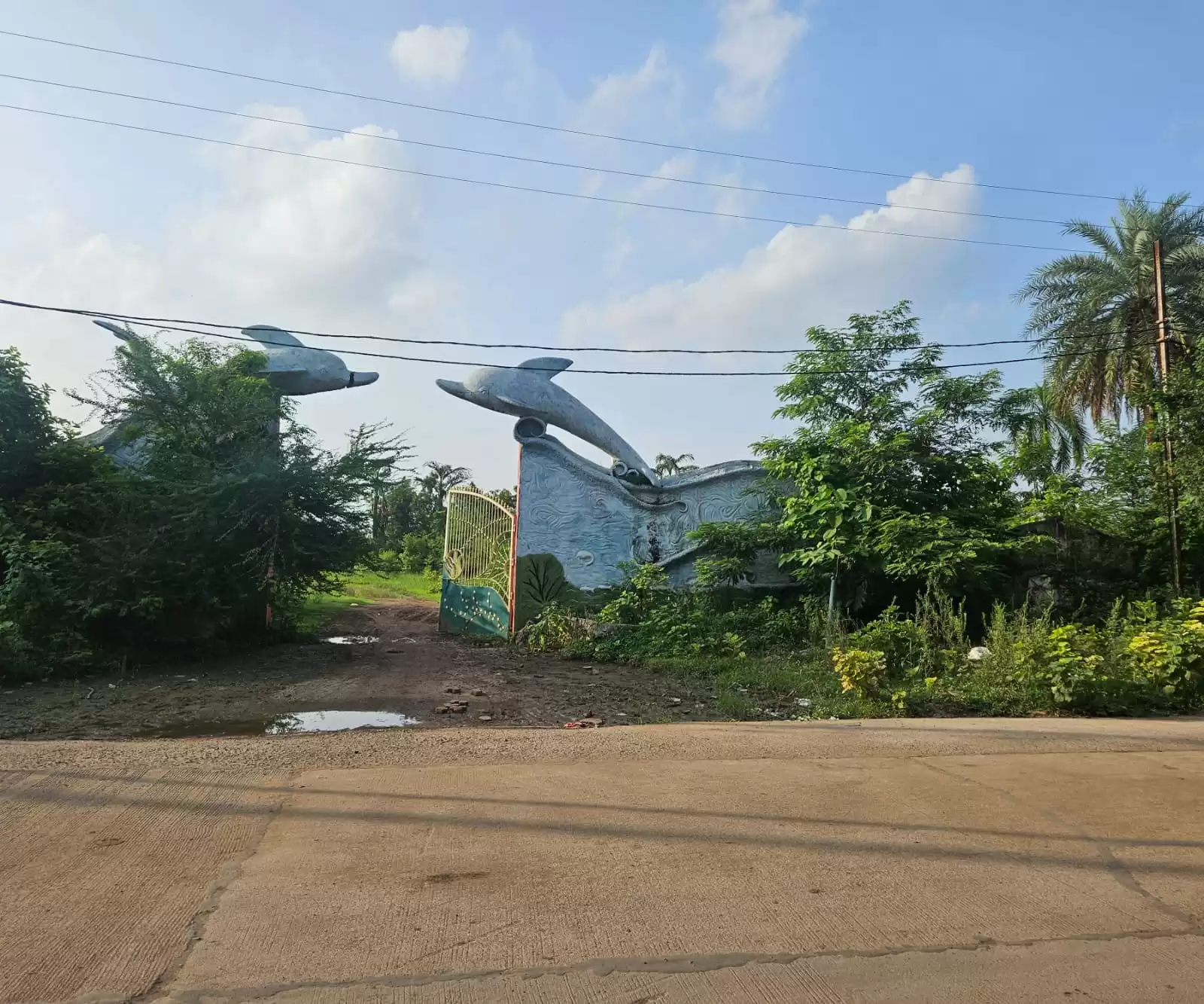 पुप्षवाटिका की जगह को लेकर विवाद, जमीन का हक दिलाने पीड़ित ने पीएम मोदी से लगाई गुहार