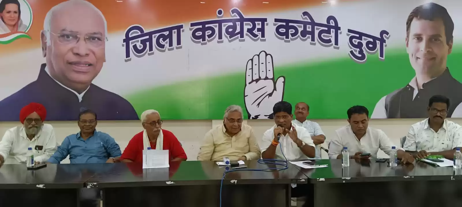 बिजली बिल हाफ योजना बंद, कांग्रेस कल लालटेन लेकर बिजली दफ्तर में करेगी प्रदर्शन