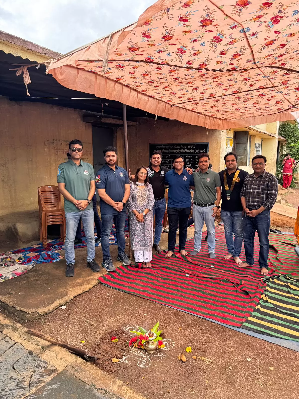 भिलाई राउंड टेबल 243 द्वारा नारधा, दुर्ग में 8 कक्षाओं के निर्माण के लिए भूमि पूजन