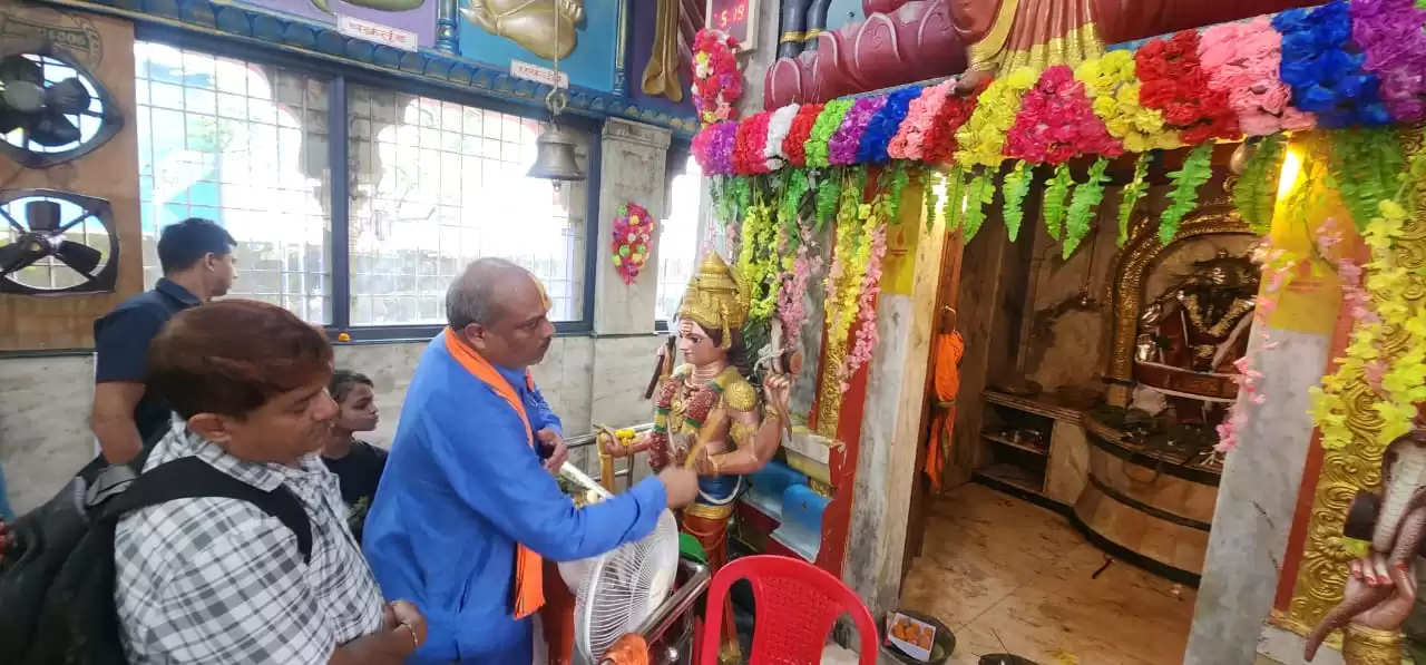 दुर्ग ग्रामीण विधायक ललित चंद्राकर ने श्री सिद्धि विनायक गणेश मंदिर में भगवान गणेश जी की पूजा-अर्चना की