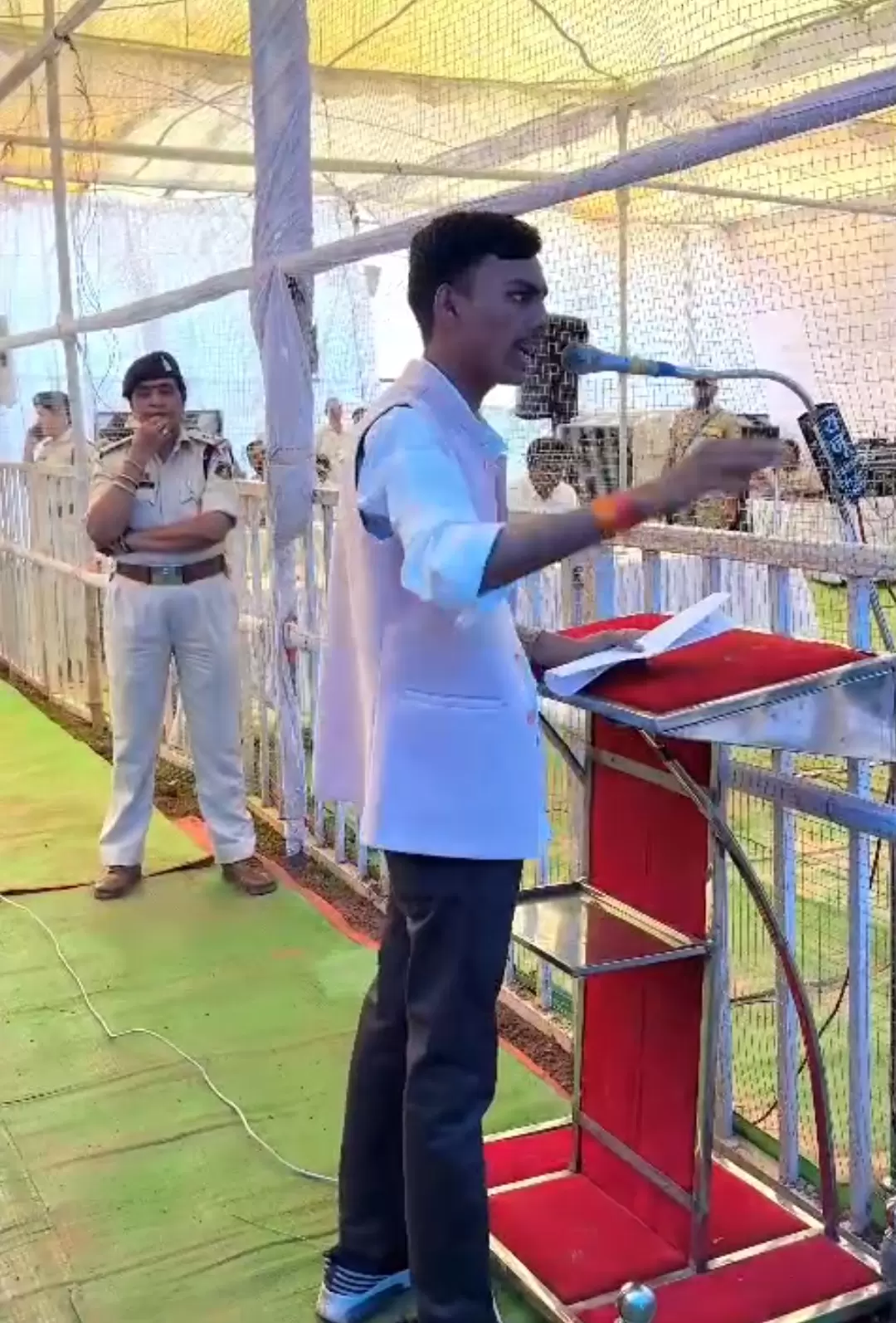 जनसुनवाई में ग्रामीणों ने किया विरोध, देखिए पूरी खबर