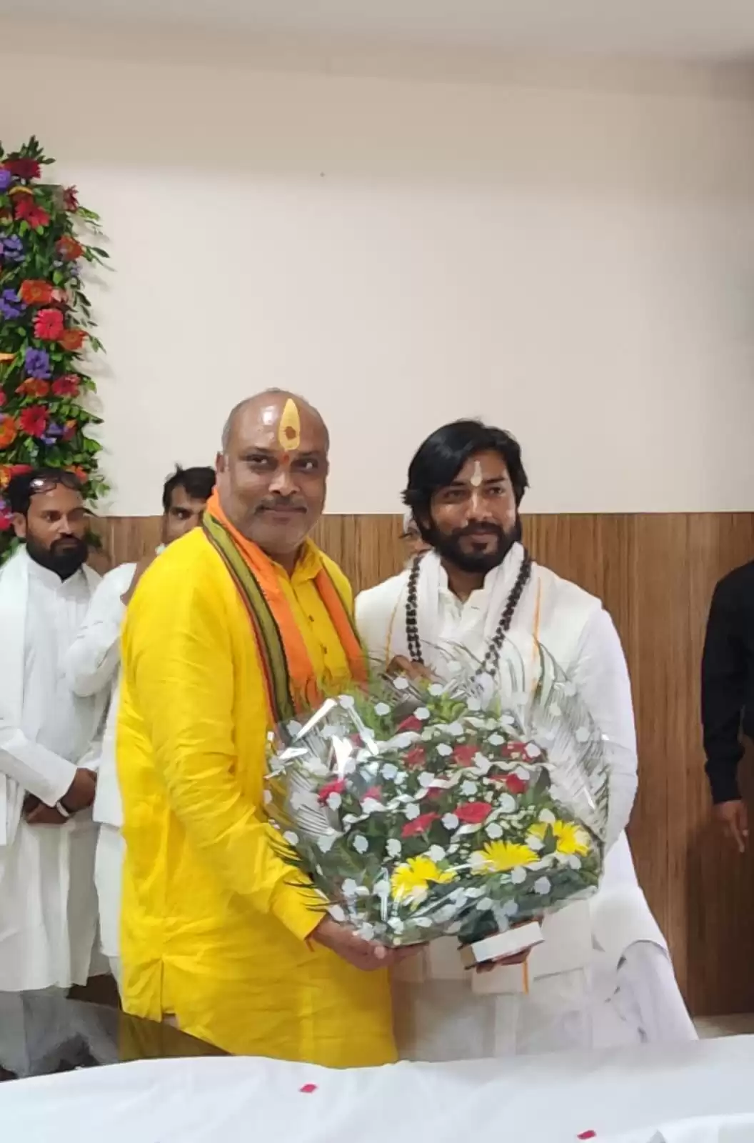 दुर्ग ग्रामीण विधायक ललित चंद्राकर ने नवनियुक्त मंत्री राजेश अग्रवाल व गुरु खुशवंत साहेब जी को दी बधाई और शुभकामनाएं