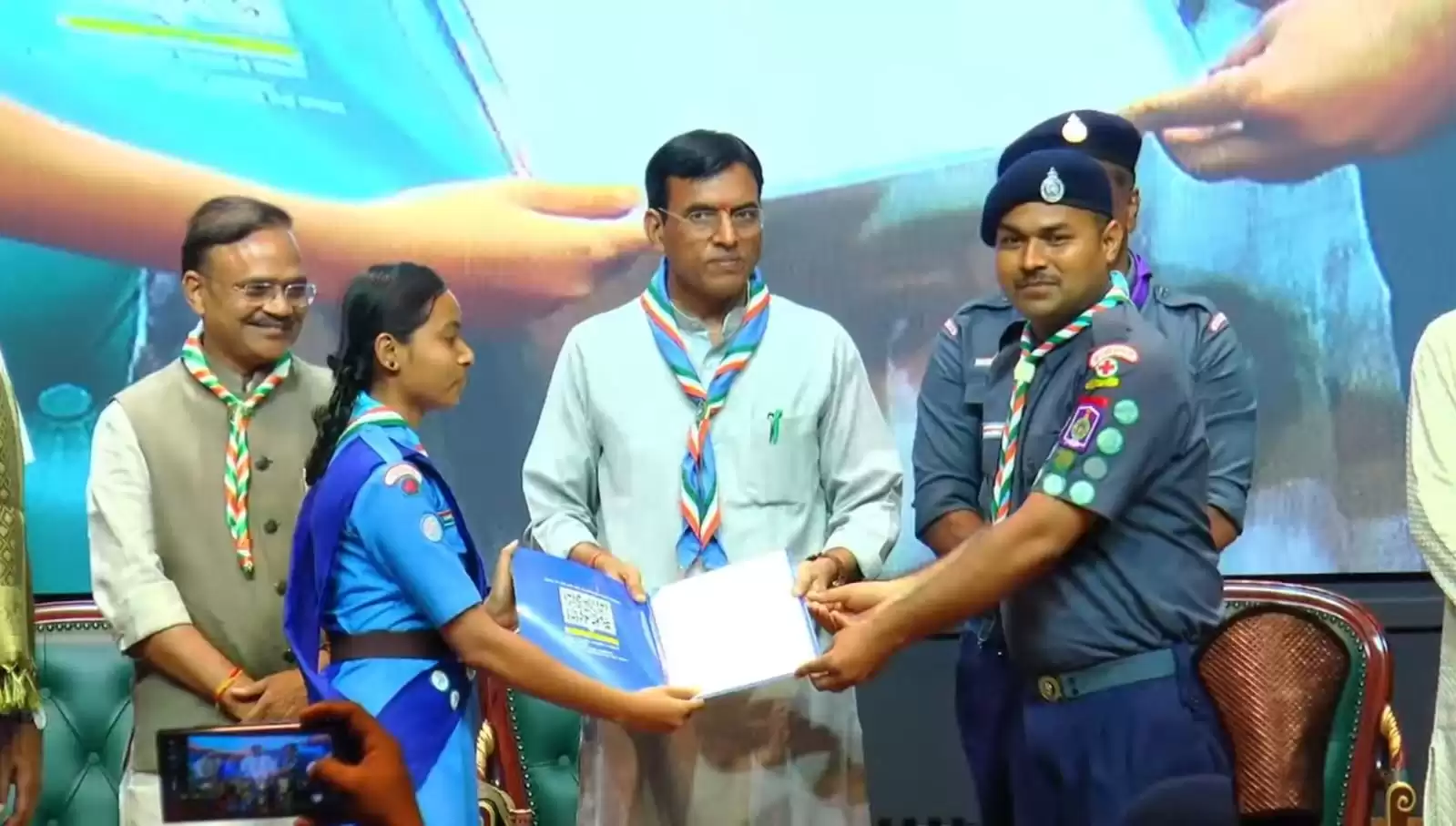 बेमेतरा जिला के स्काउट प्रदीप साहू को मिला राष्ट्रपति पुरस्कार, नई दिल्ली स्थित भारत मंडपम मे राष्ट्रपति पुरस्कार वितरण समारोह आयोजित हुआ