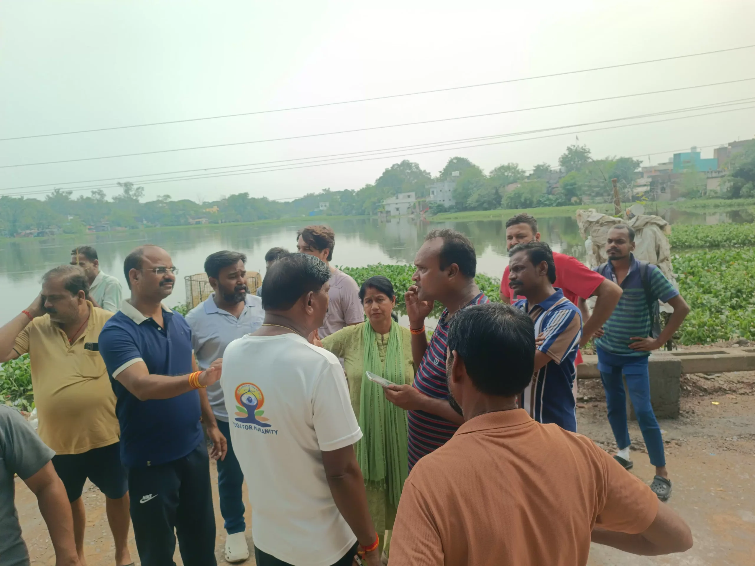 महापौर अलका बाघमार का रात की भारी बारिश के कारण हुए जल भराव को देखने चार घंटे का सघन दौरा