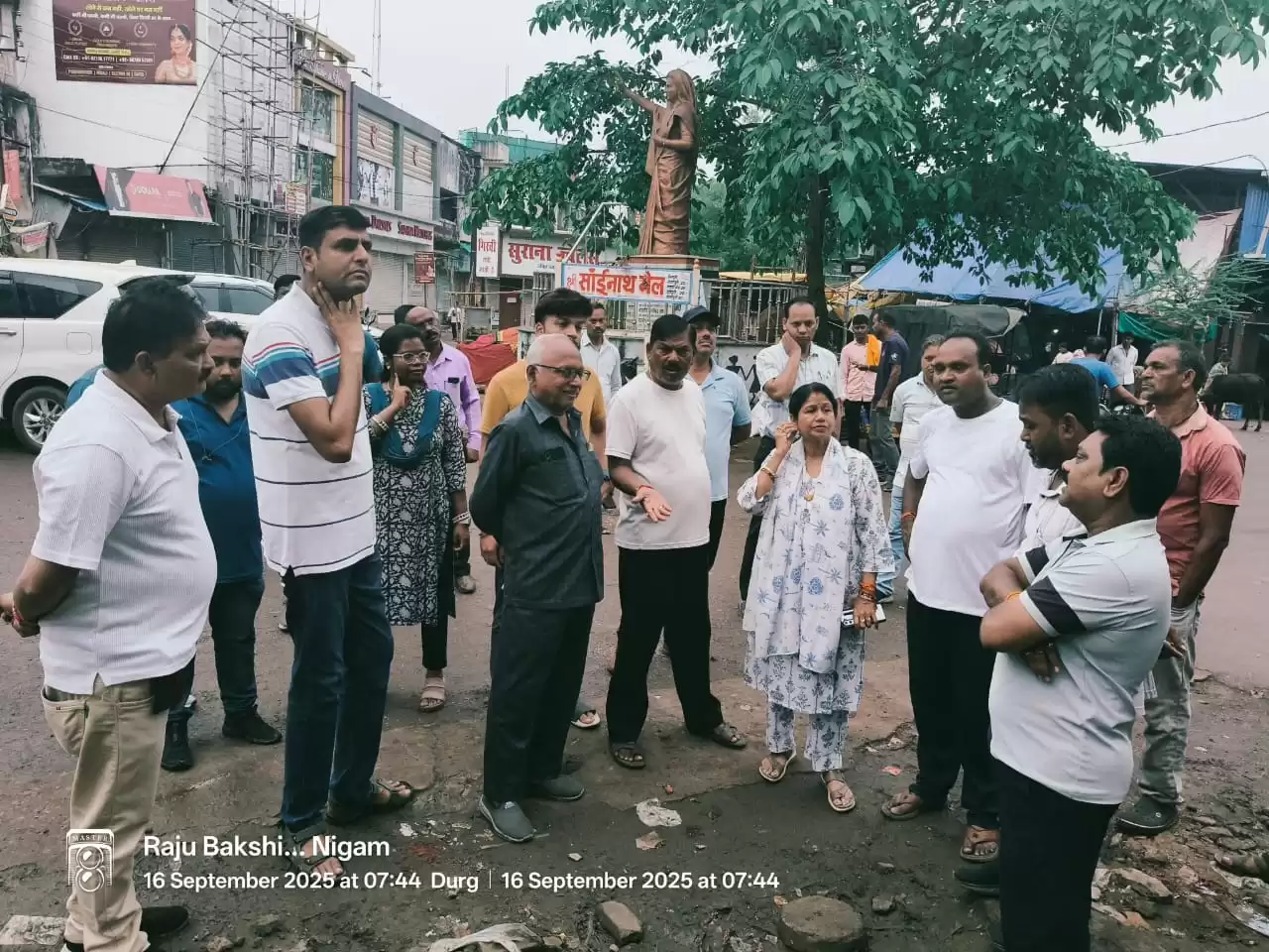 महापौर व आयुक्त ने किया निरीक्षण,इंदिरा मार्केट में त्योहारी सीजन की तैयारी,पसरा वालों के लिए 6×6 मार्किंग के निर्देश:
