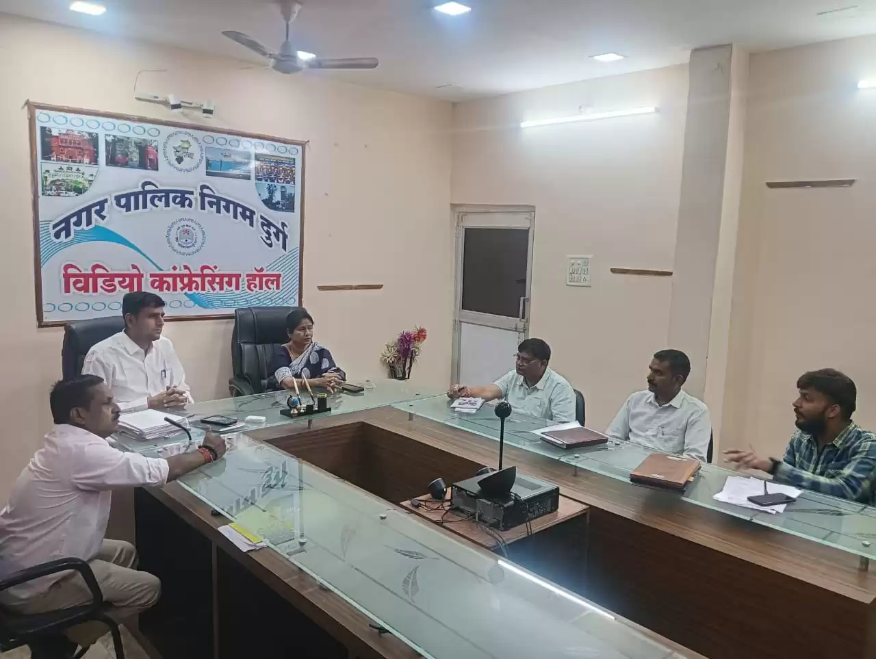 त्यौहारों में दुर्ग होगा जगमग , निगम की अहम बैठक में लिए बड़े फैसले, महापौर अलका बाघमार : हर गली-मोहल्ला रोशनी से चमकेगा, अंधेरा नहीं रहेगा