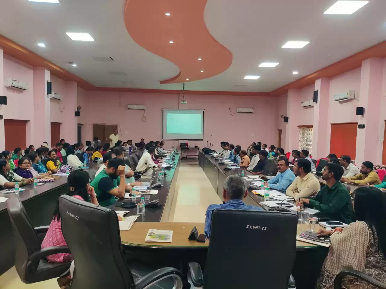 जल संरक्षण योजना एवं युक्तधारा पोर्टल संबंधी एक दिवसीय प्रशिक्षण संपन्न