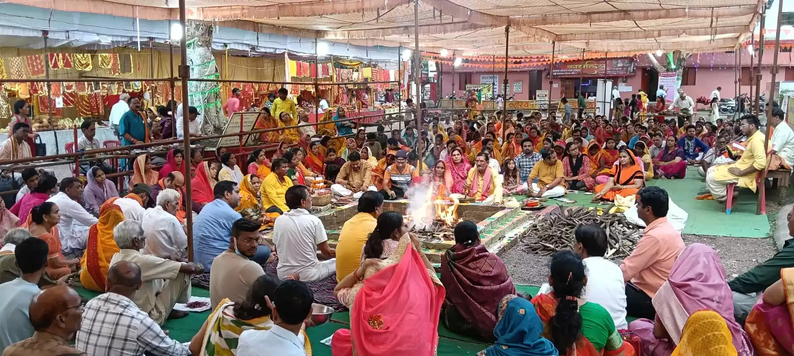 शीतला मंदिर में महाअष्टमी पर्व पर हवन पूजन में उमड़े श्रद्धालु, आज ज्वारा विसर्जन शोभायात्रा