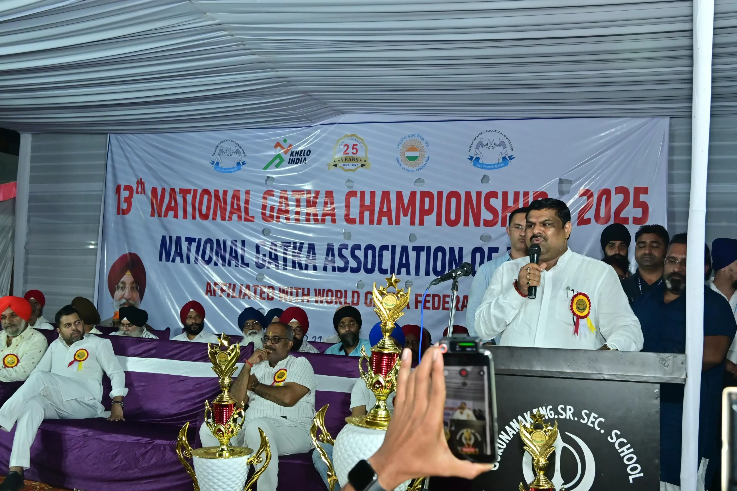 गतका चैंपियनशिप के विजेताओं को मंत्री गजेन्द्र यादव ने किया पुरस्कृत