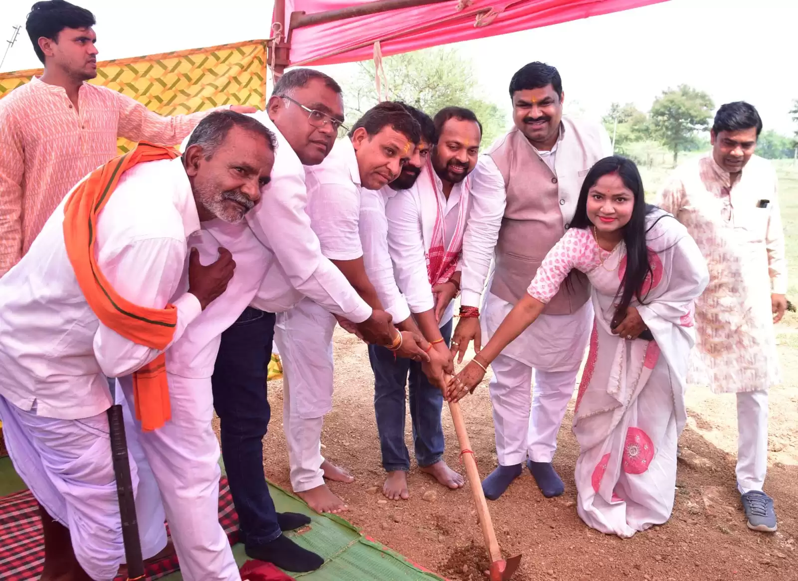 स्कूल शिक्षा मंत्री गजेन्द्र यादव ने किया 33/11 केव्ही विद्युत उपकेन्द्र माटरा का भूमिपूजन