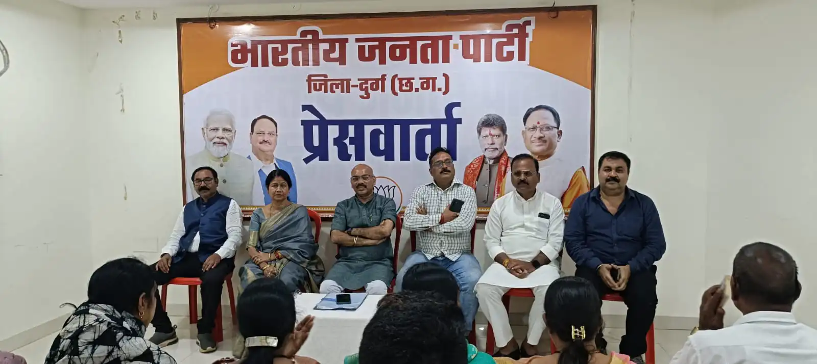 मतदाता पुनरीक्षण कार्य SIR भाजपा पार्षद दल की समीक्षा बैठक संपन्न कोई पात्र नागरिक ना छूटे इसका लगातार हमें निगरानी करनी है – सुरेंद्र कौशिक