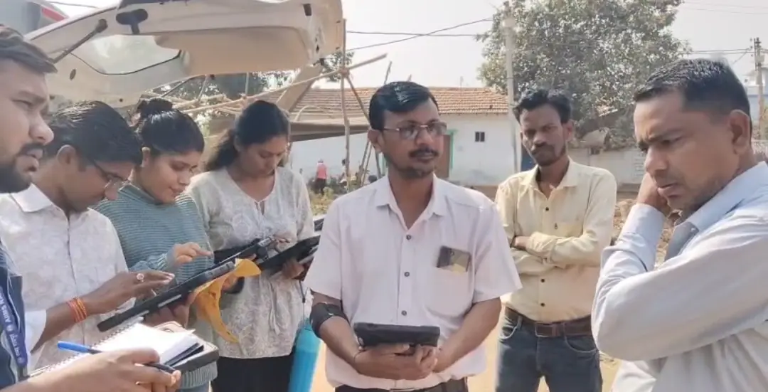 एम्स की टीम मानसिक स्वास्थ्य की जांच के लिए पहुंची परपोड़ा