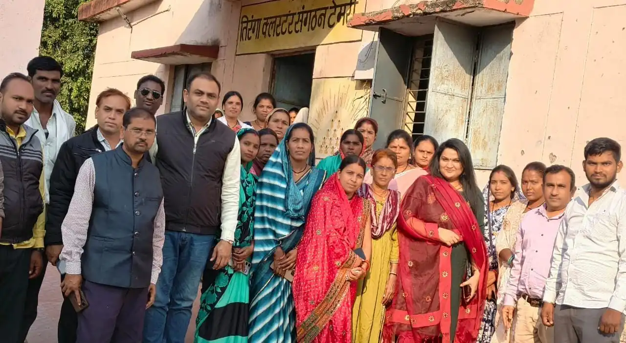 जिले स्वच्छ भारत मिशन (ग्रामीण) के तहत गोद ग्राम टेमरी में स्वच्छता उन्नयन पर विस्तृत बैठक आयोजित