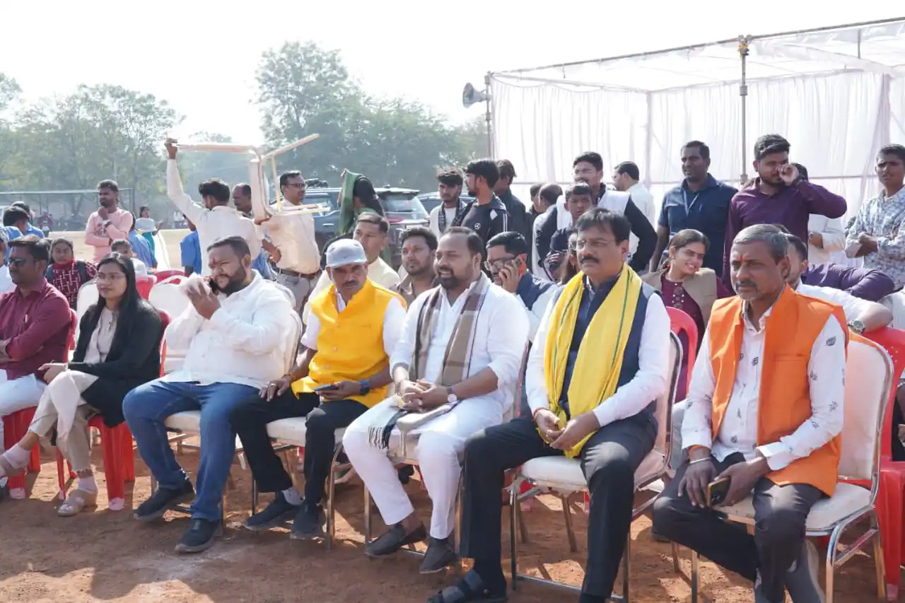 युवा शक्ति ही विकसित भारत की सशक्त नींव : विधायक दीपेश साहू