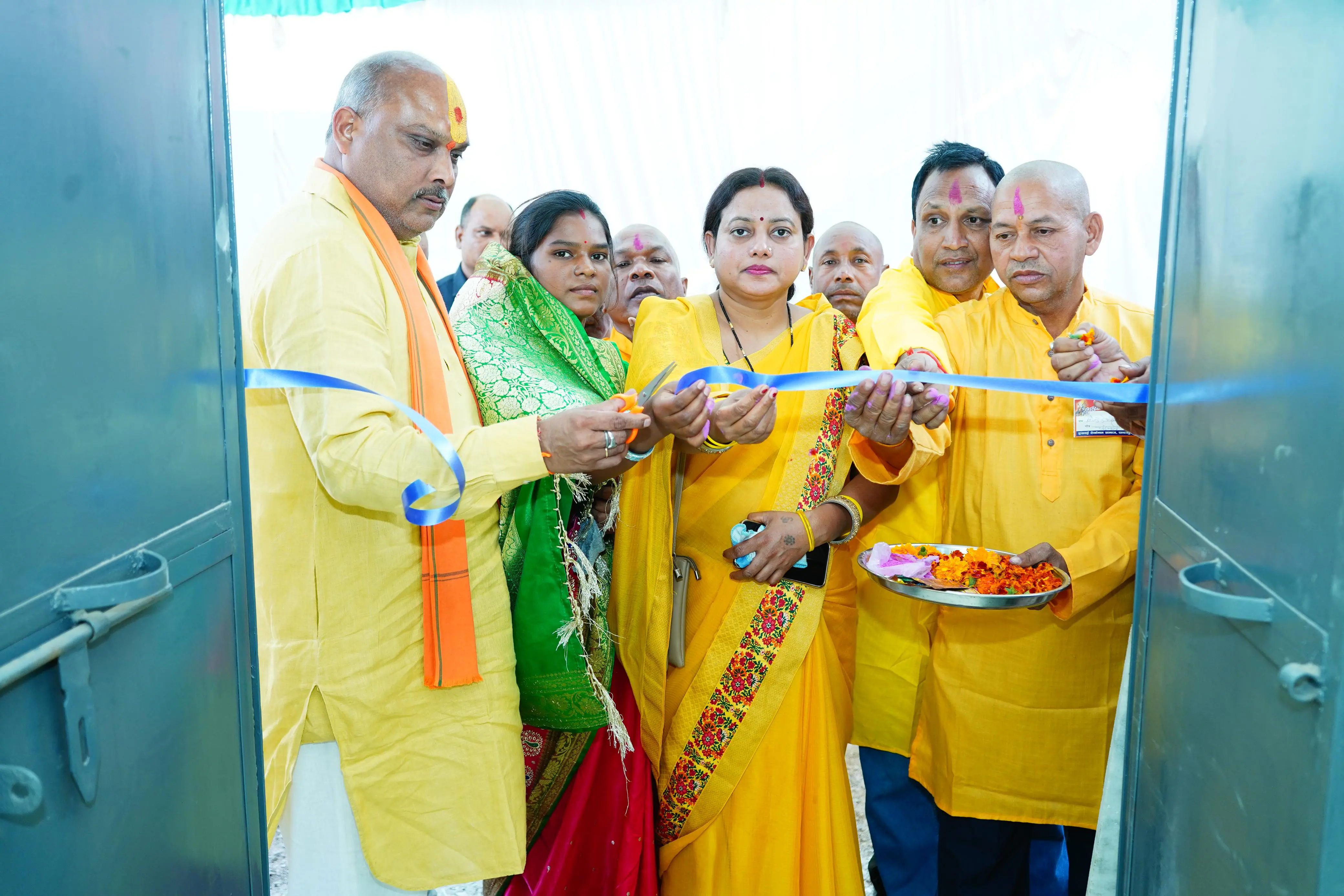 चंदखुरी में आयोजित मां परमेश्वरी जयंती कार्यक्रम में शामिल हुए दुर्ग ग्रामीण विधायक ललित चंद्राकर