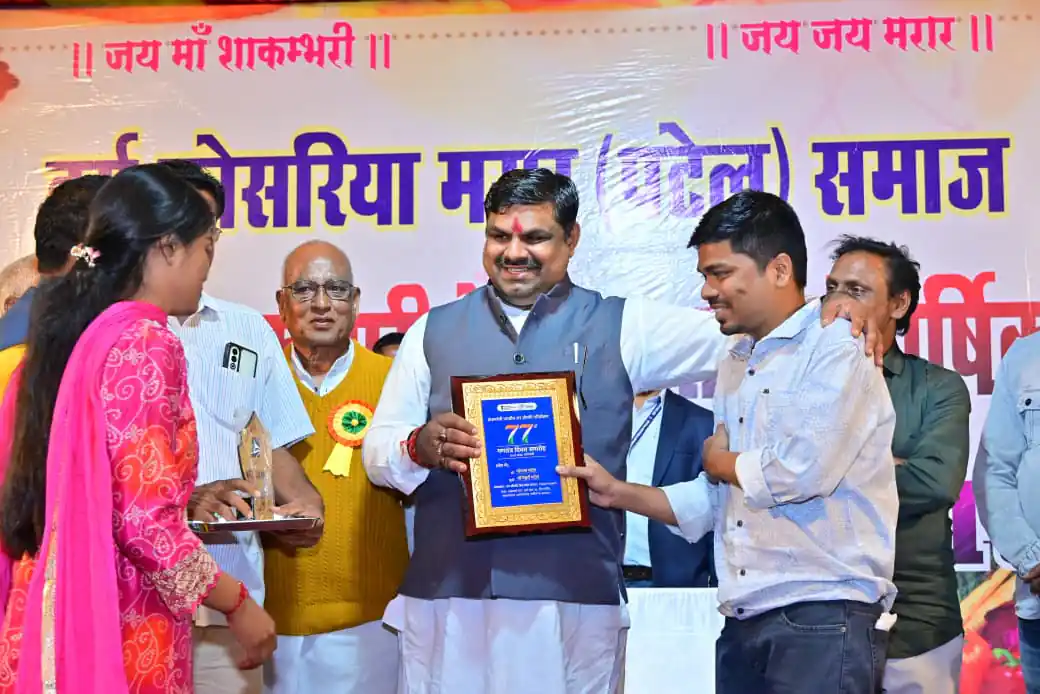 सामाजिक आयोजनों में पहुँचे कैबिनेट मंत्री गजेन्द्र यादव