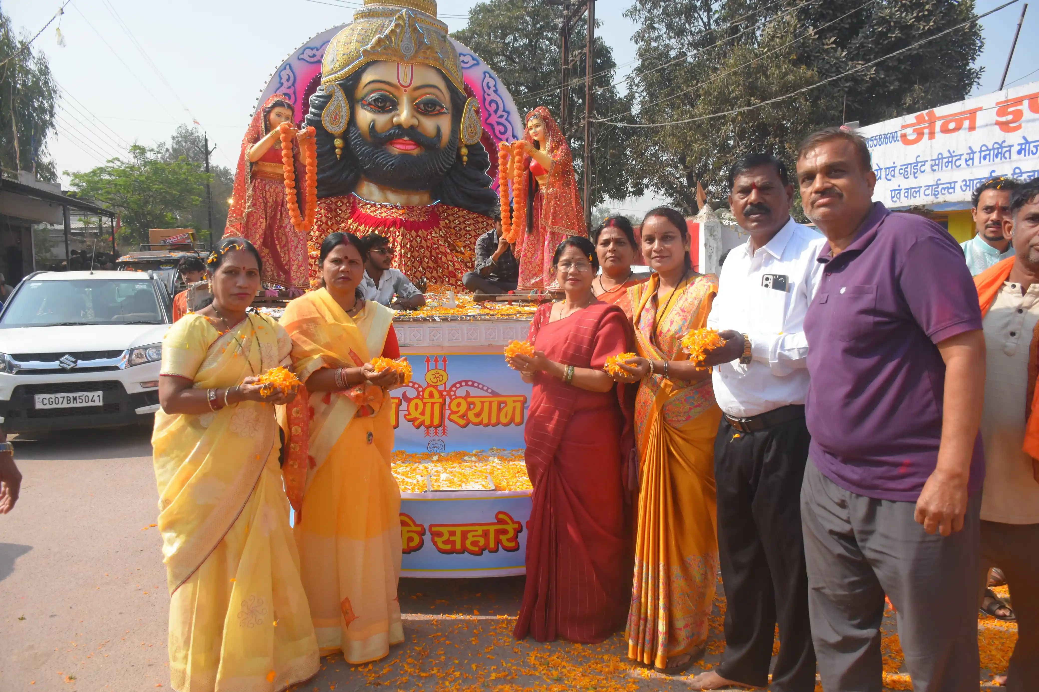 खाटू श्याम बाबा की भव्य निशान यात्रा में उमड़ा भक्तों का सैलाब, महापौर अलका बाघमार ने किया स्वागत