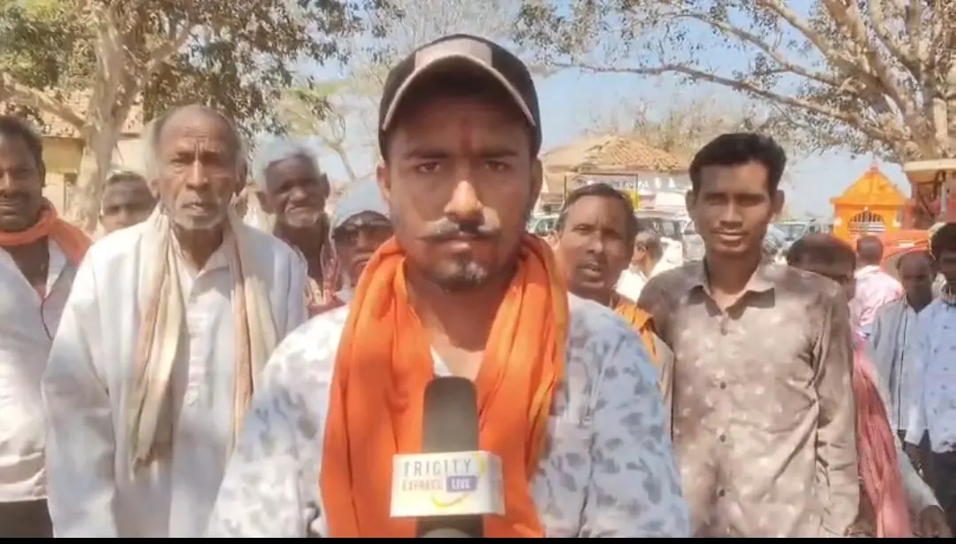 बिजली कटने से किसान हो रहे परेशान, प्रशासन से स्थिति बहाल करने की मांग