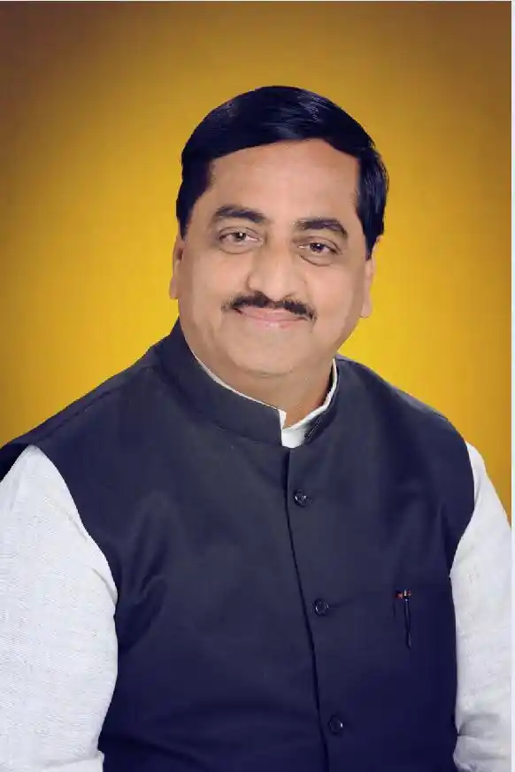 सचमुच के प्रतापी थे प्रताप मध्यानी