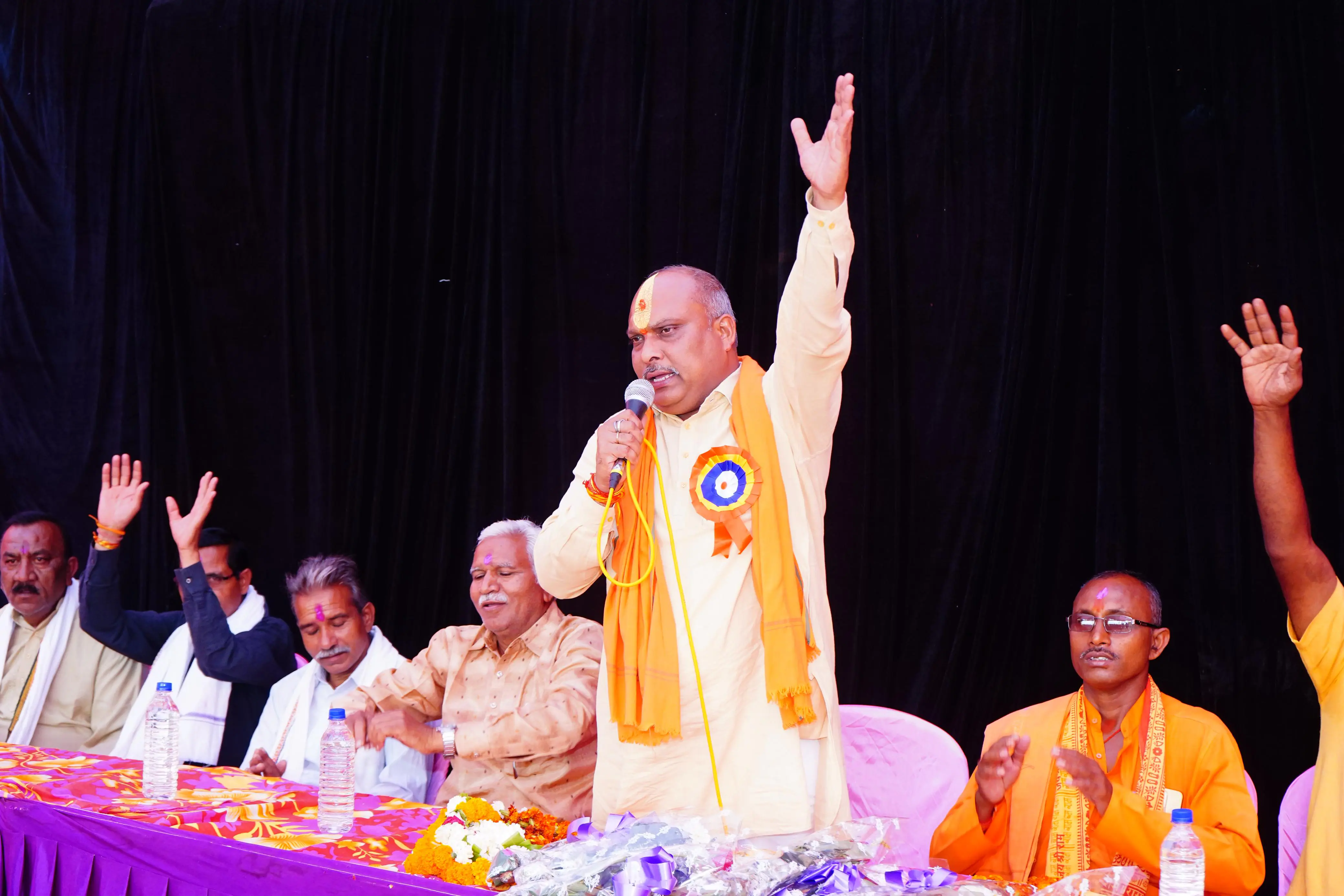 ग्राम थनौद, बीरेझर,अछोटी, चंगोरी मे आयोजित फाग प्रतियोगिता में शामिल हुए दुर्ग ग्रामीण विधायक ललित चंद्राकर