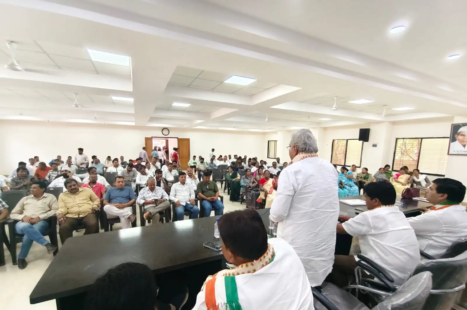 भाजपा के बड़े-बड़े दावे ढाक के तीन पात, कल दुर्ग से हज़ारों कार्यकर्ता पहुंचेंगे रायपुर – अरुण वोरा